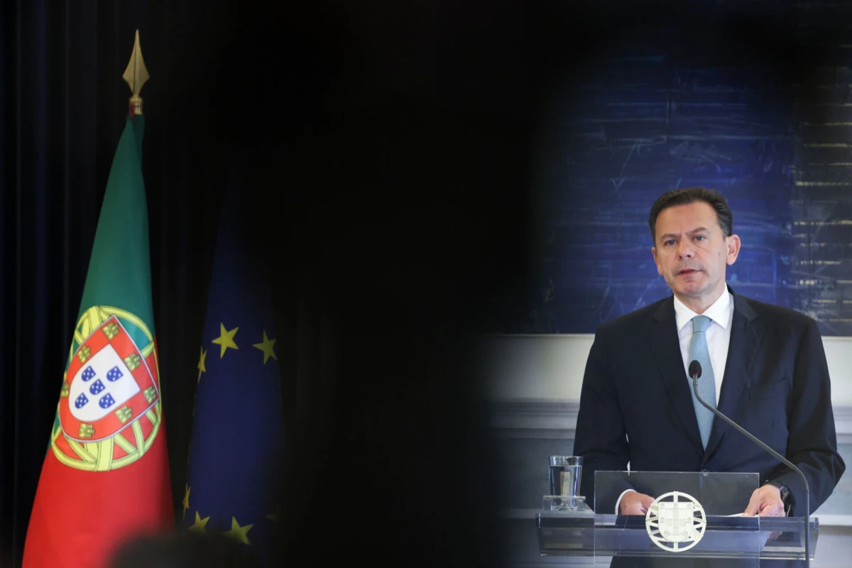 Montenegro defendeu que as centrais da Tapada do Outeiro e de Castelo de Bode foram “eficazes” a reiniciar o sistema, mas “insuficientes do ponto de vista da rapidez”.