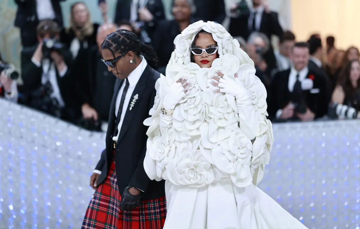Rihanna e A$AP Rocky na MET Gala, em 2023