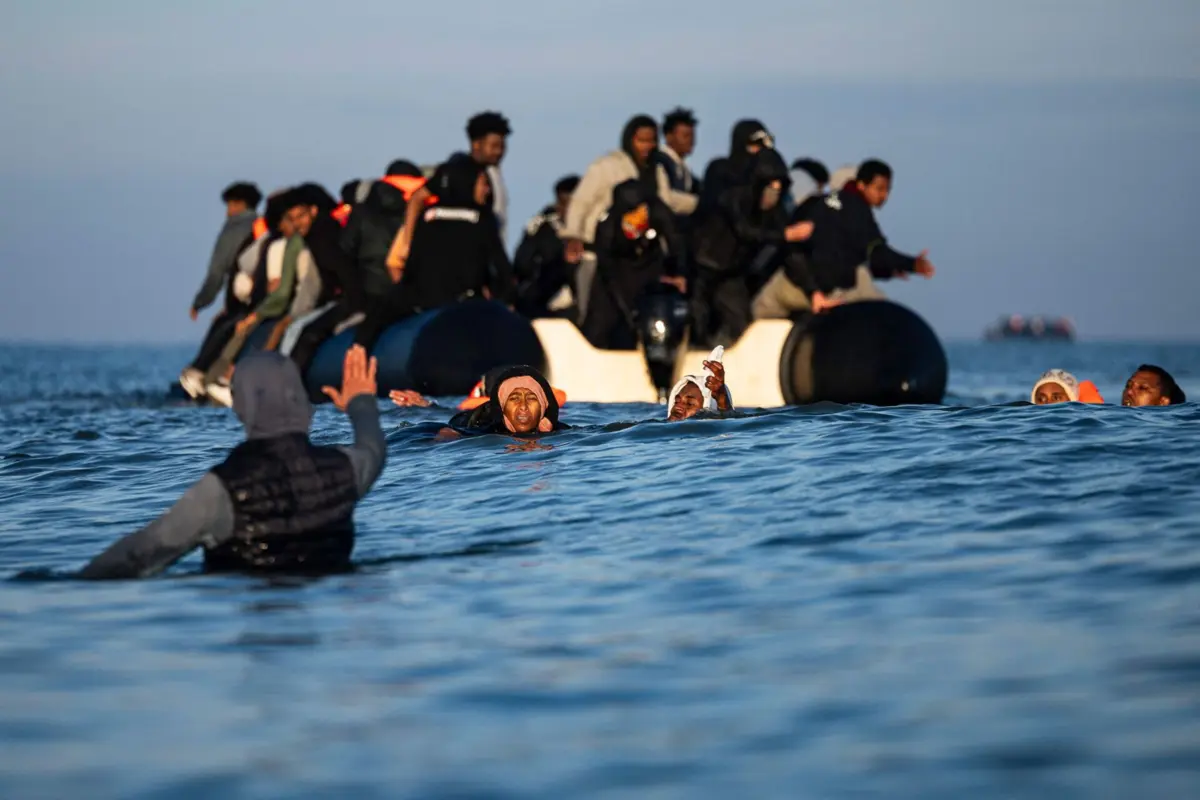 Novos pedidos de asilo recuam em julho na UE