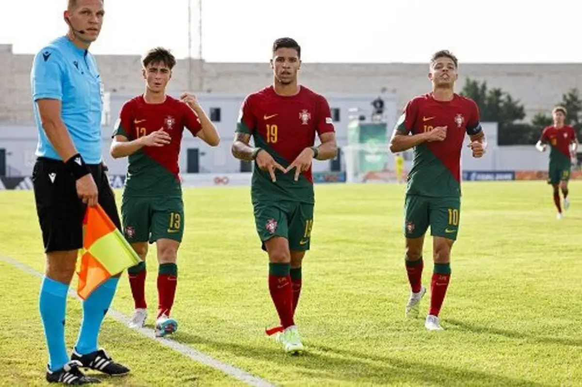 Miguel Falé celebra o primeiro golo de Portugal a Malta
