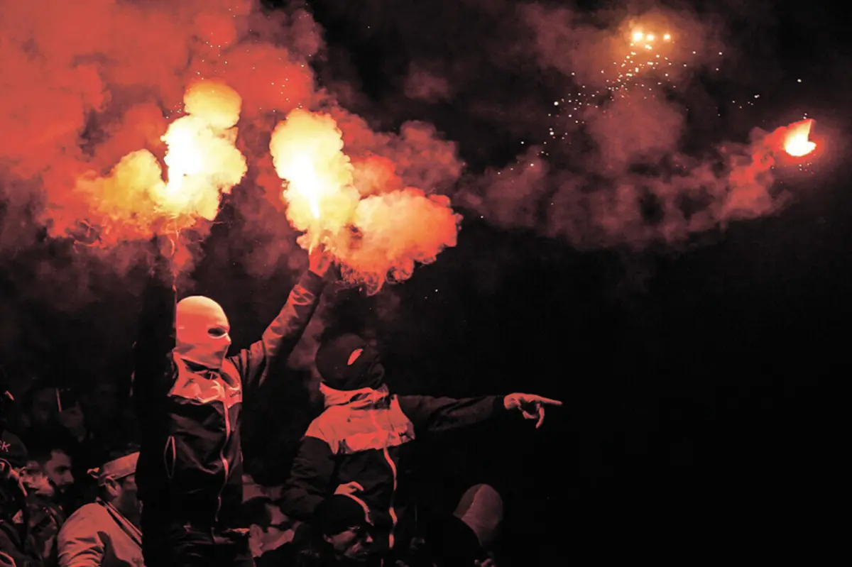 Arguidos são adeptos violentos do Benfica afetos aos No Name Boys