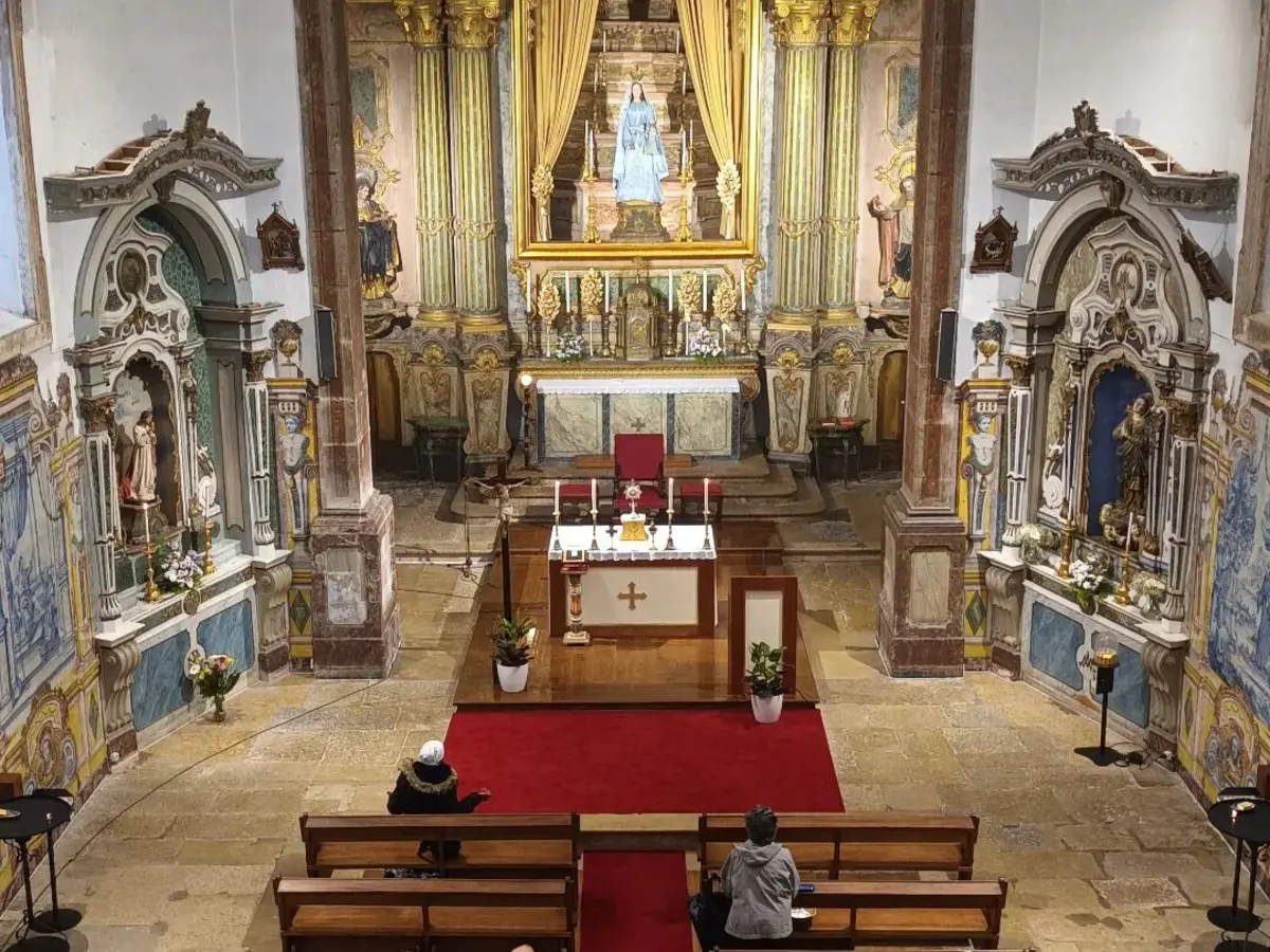 Dinheiro iria servir para manter a igreja e apoiar os fiéis da paróquia