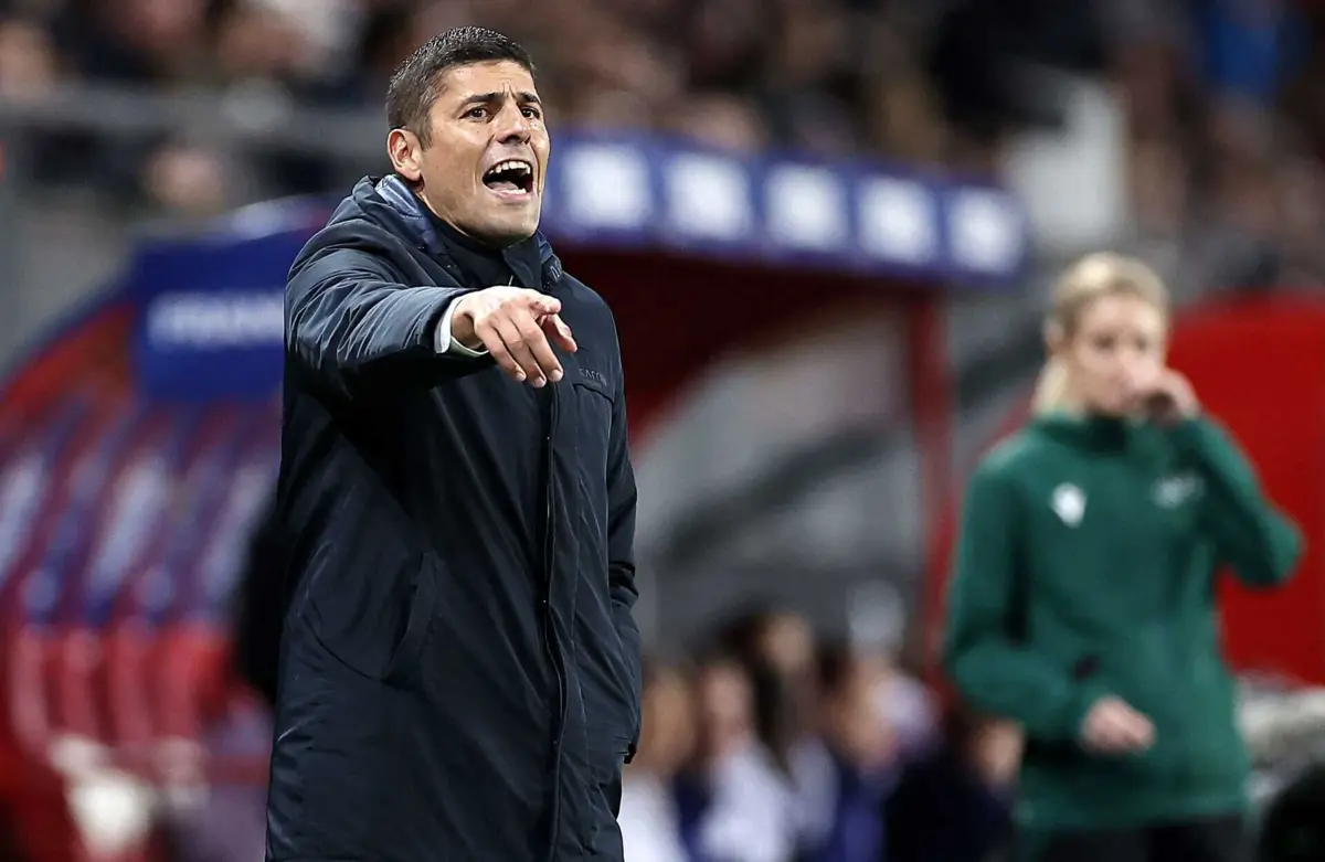 Portugal precisa de garantir um dos três primeiros lugares do grupo para seguir para os play-offs