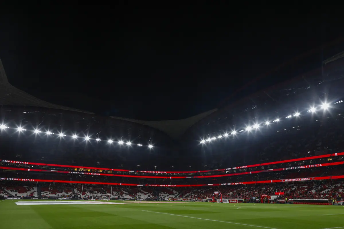 Estádio da Luz deverá receber uma meia final do Mundial