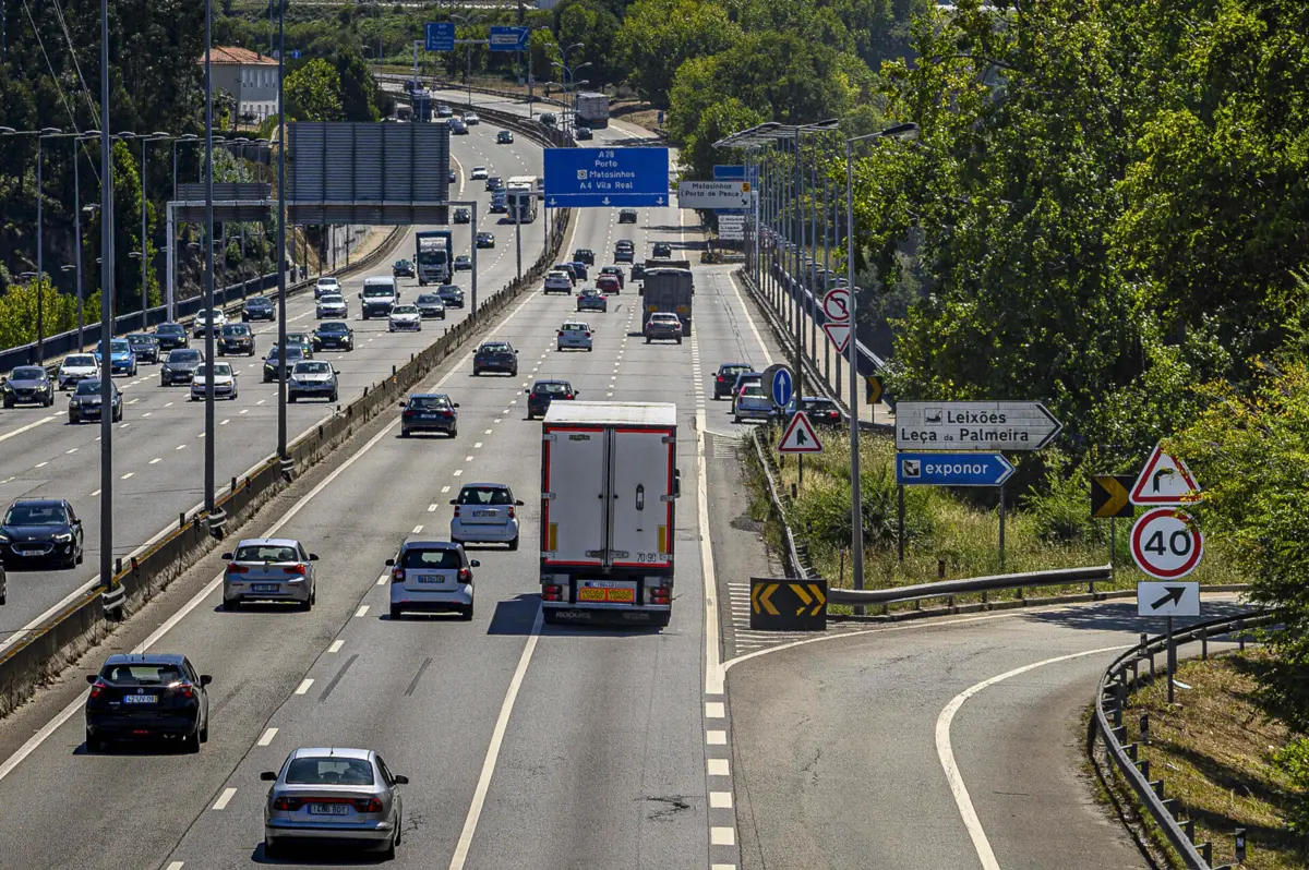 Imagem de contexto do artigo De norte a sul: é aqui que vão estar os novos radares de controlo de velocidade