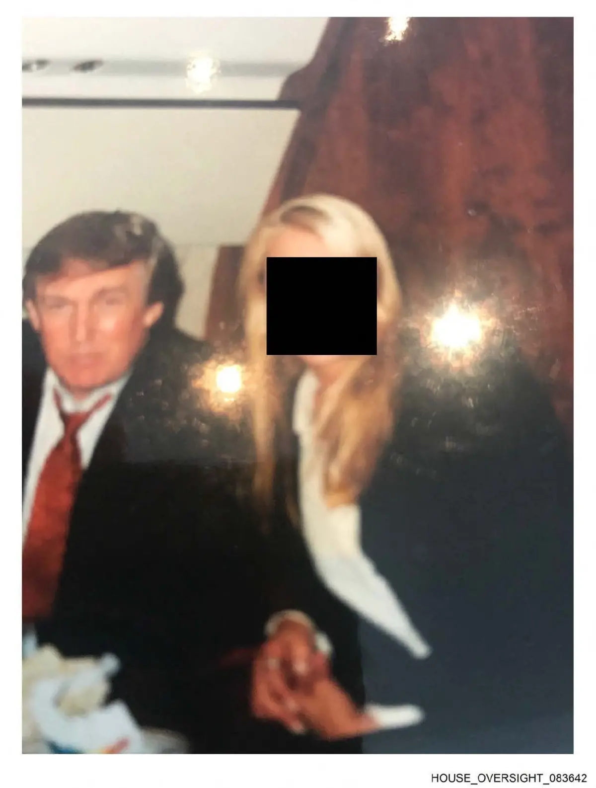 Trump surge nos documentos do caso Epstein
