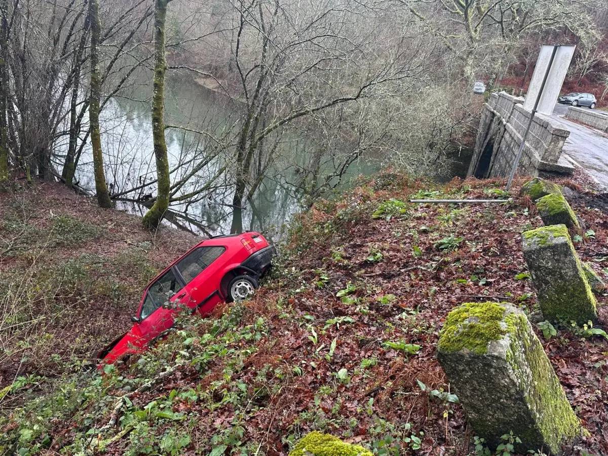 Homem despistou-se junto à Ponte de Figueiró