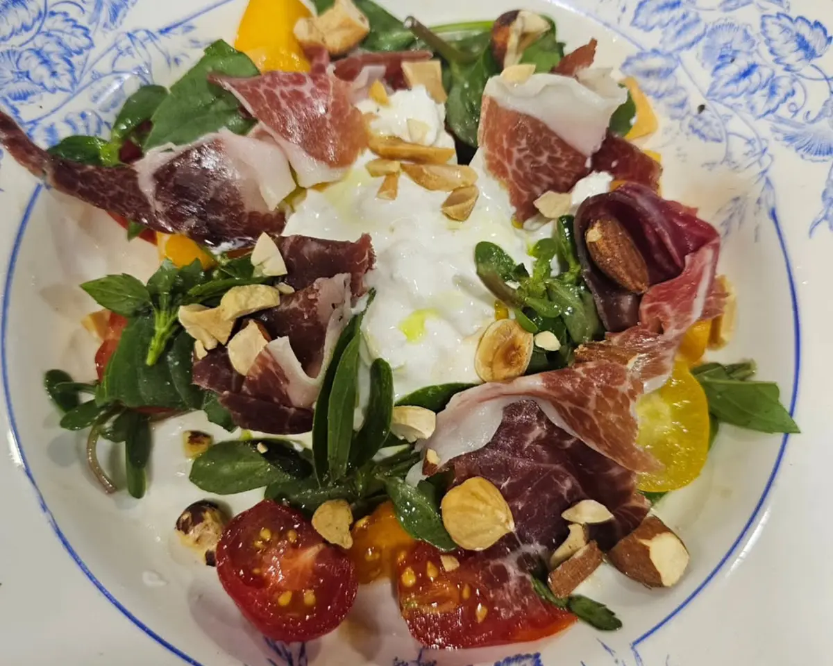 Imagem de contexto do artigo Prato do Dia: Petisco Saloio, em Lisboa