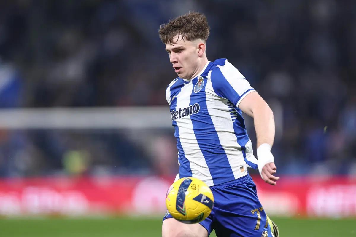 Extremo polaco foi titular pelo segundo jogo consecutivo e teve um papel importante no triunfo do F. C. Porto