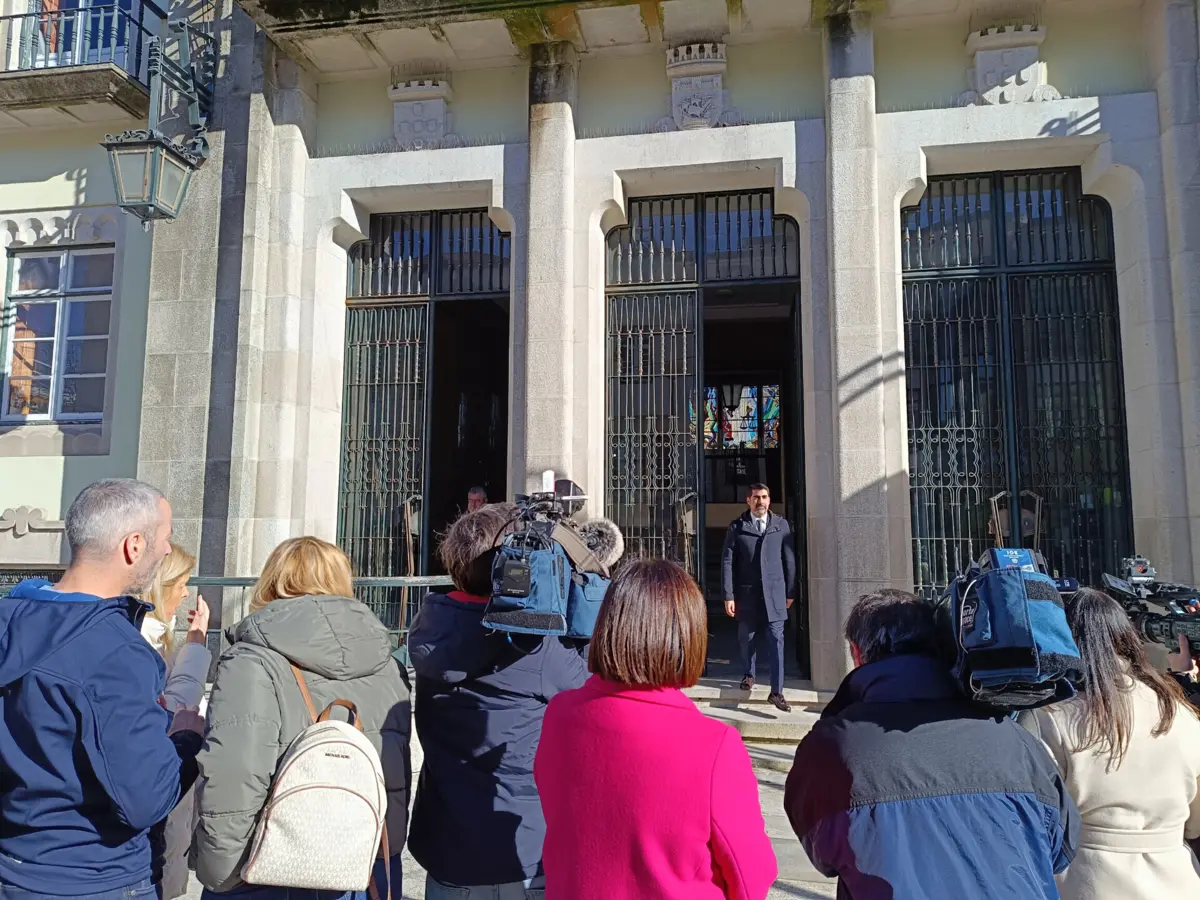 Imagem de contexto do artigo Relação de Guimarães anula acórdão que absolveu ex-autarca de Caminha Miguel Alves