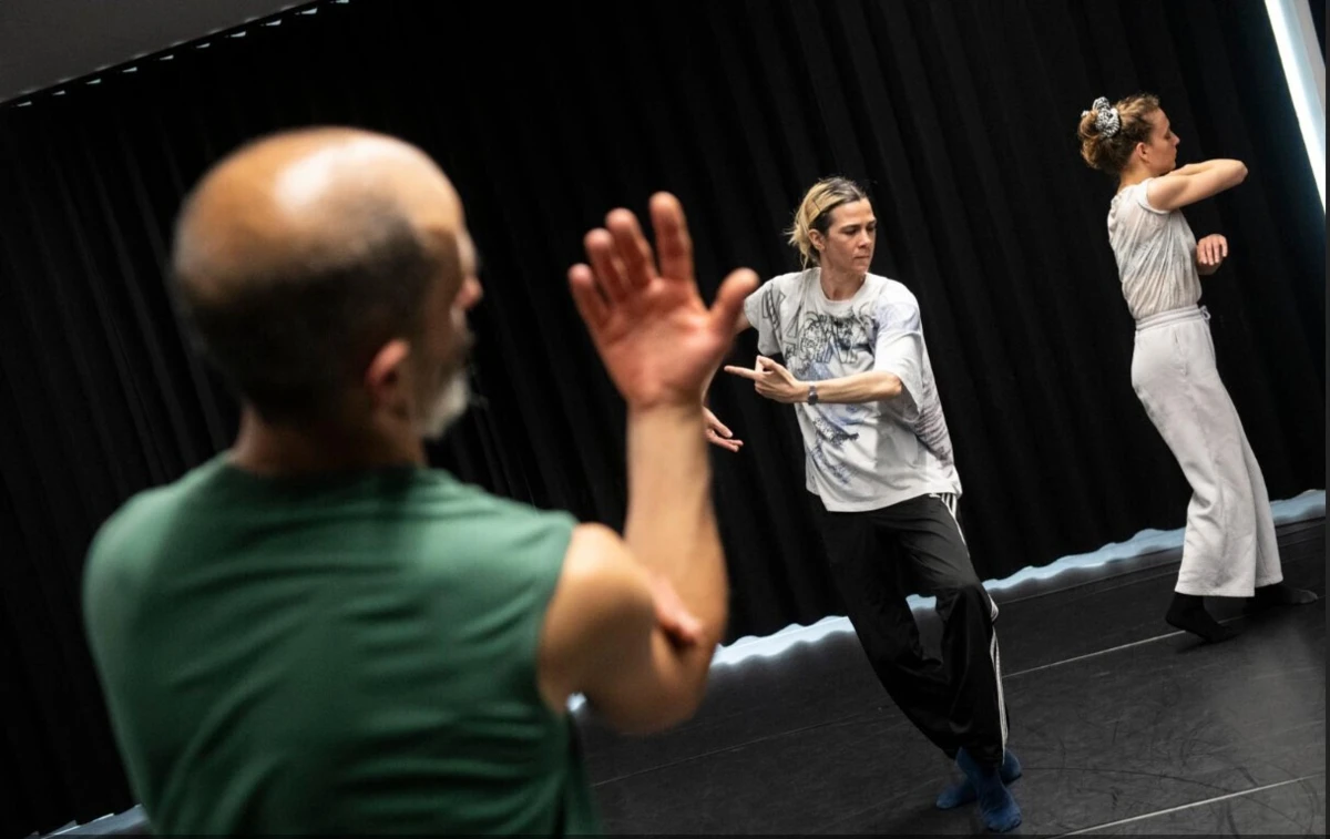 “Imagination and rhythm as a medium of invocation”, workshop com a coreógrafa Aina Alegre