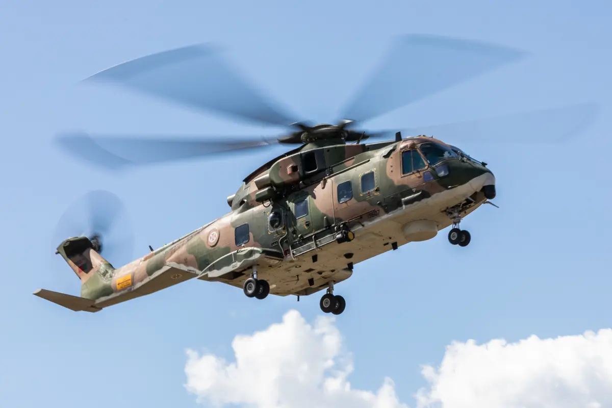 Helicóptero EH-101 Merlin foi usado na missão da Força Aérea