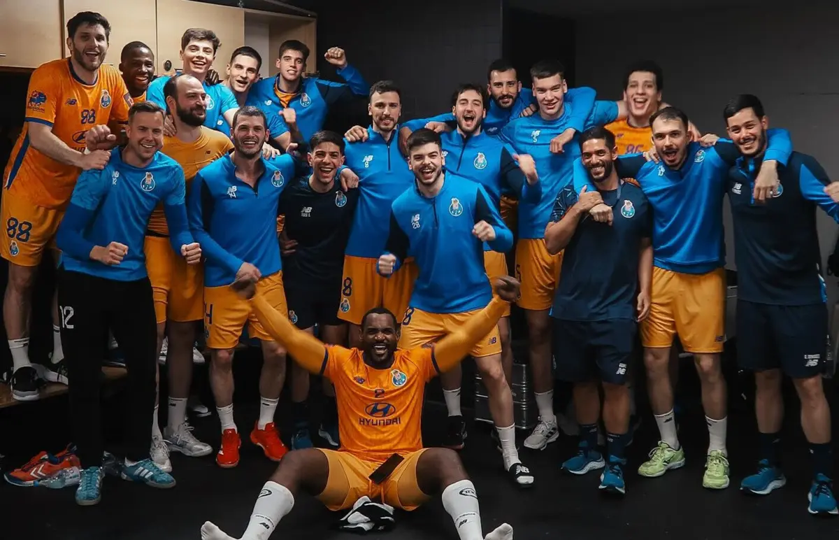 Imagem de contexto do artigo Dragões perdem mas avançam para os quartos da Liga Europeia de andebol