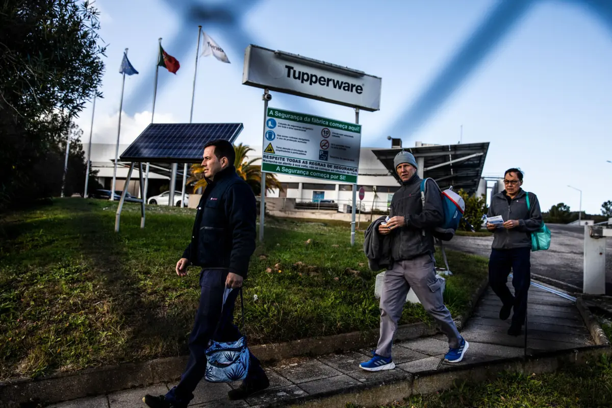 Funcionários da Tupperware não sabem se vão receber o salário de fevereiro