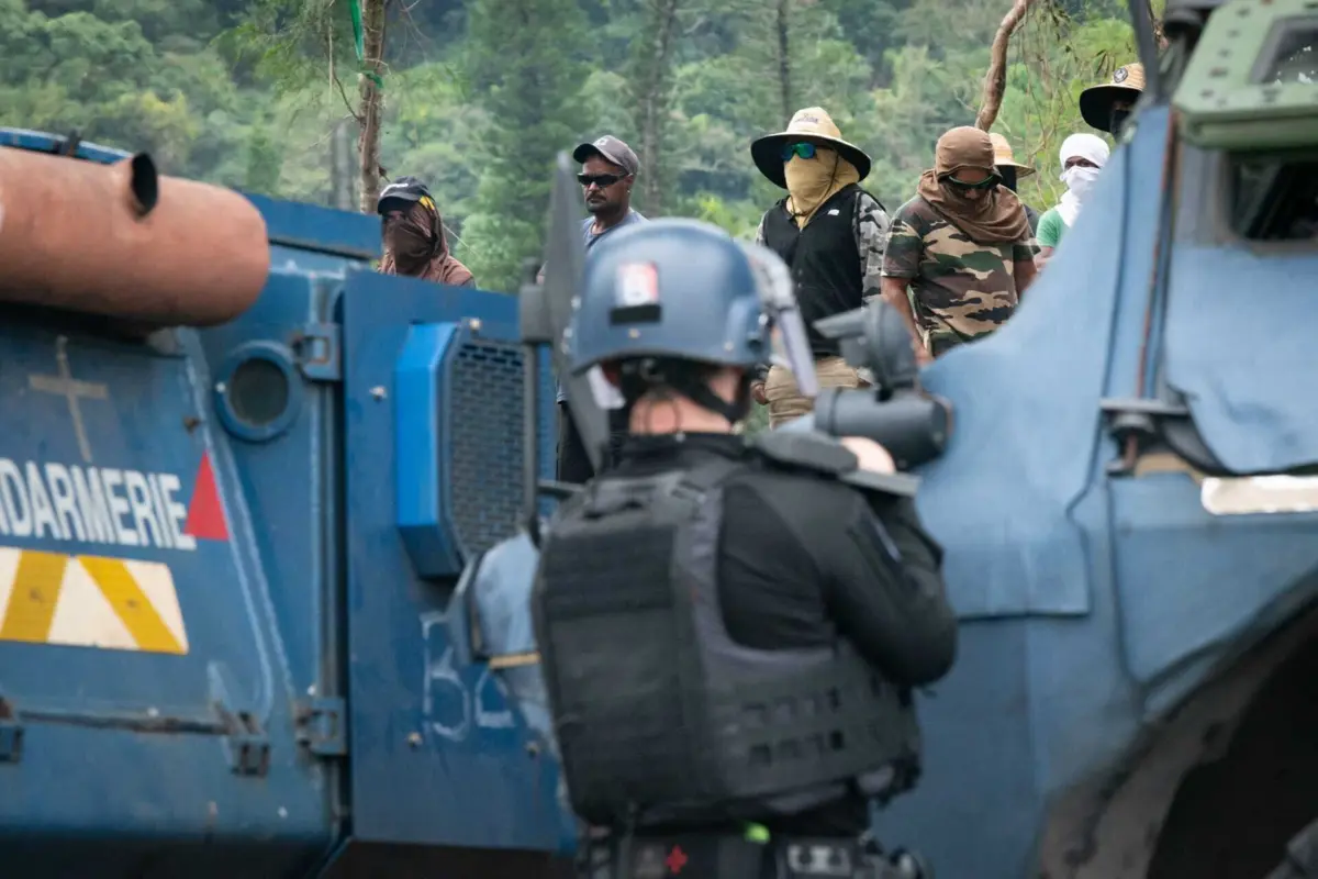 Protestos na Nova Caledónia contra a reforma eleitoral já duram há mais de três semanas