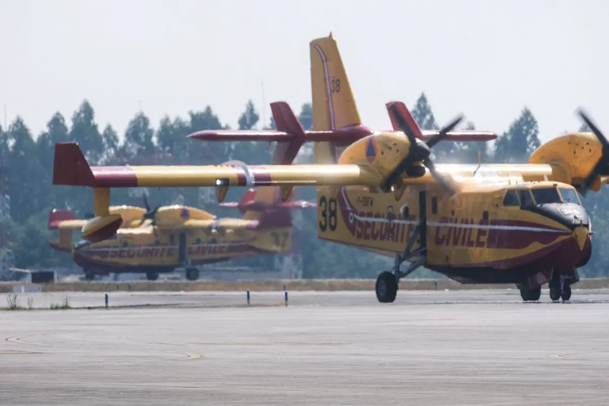 Dois aviões foram já mobilizados e estão a caminho de Portugal