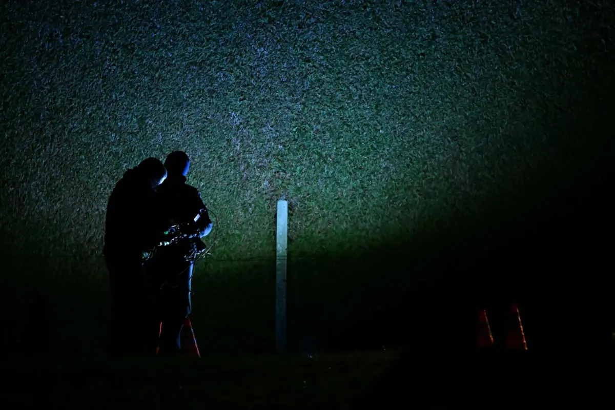 Imagem de contexto do artigo Dois adolescentes detidos em França por planearem ataque jiadista