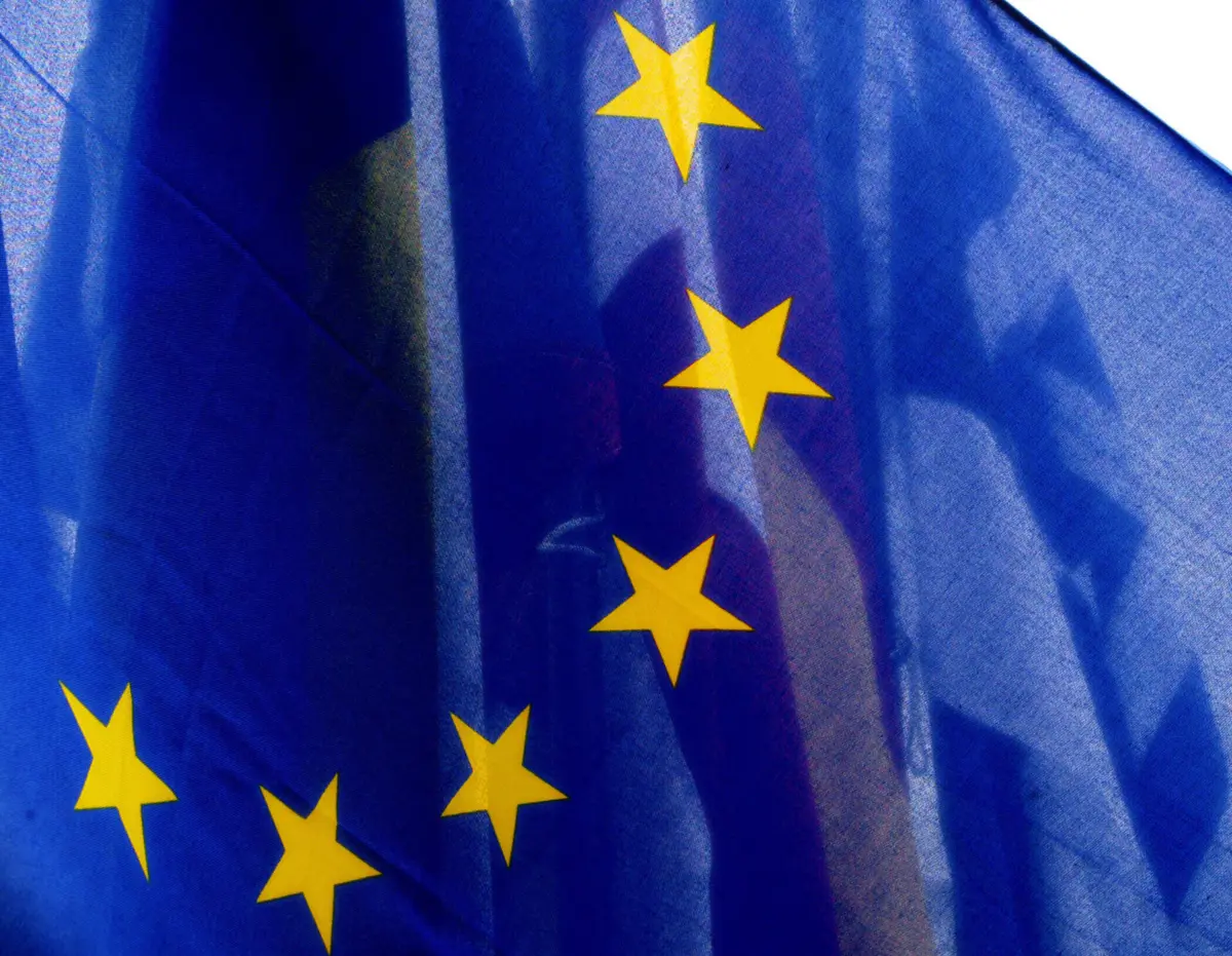 Imagem de contexto do artigo Países da UE decidem abrir negociações formais de adesão com Ucrânia e Moldova