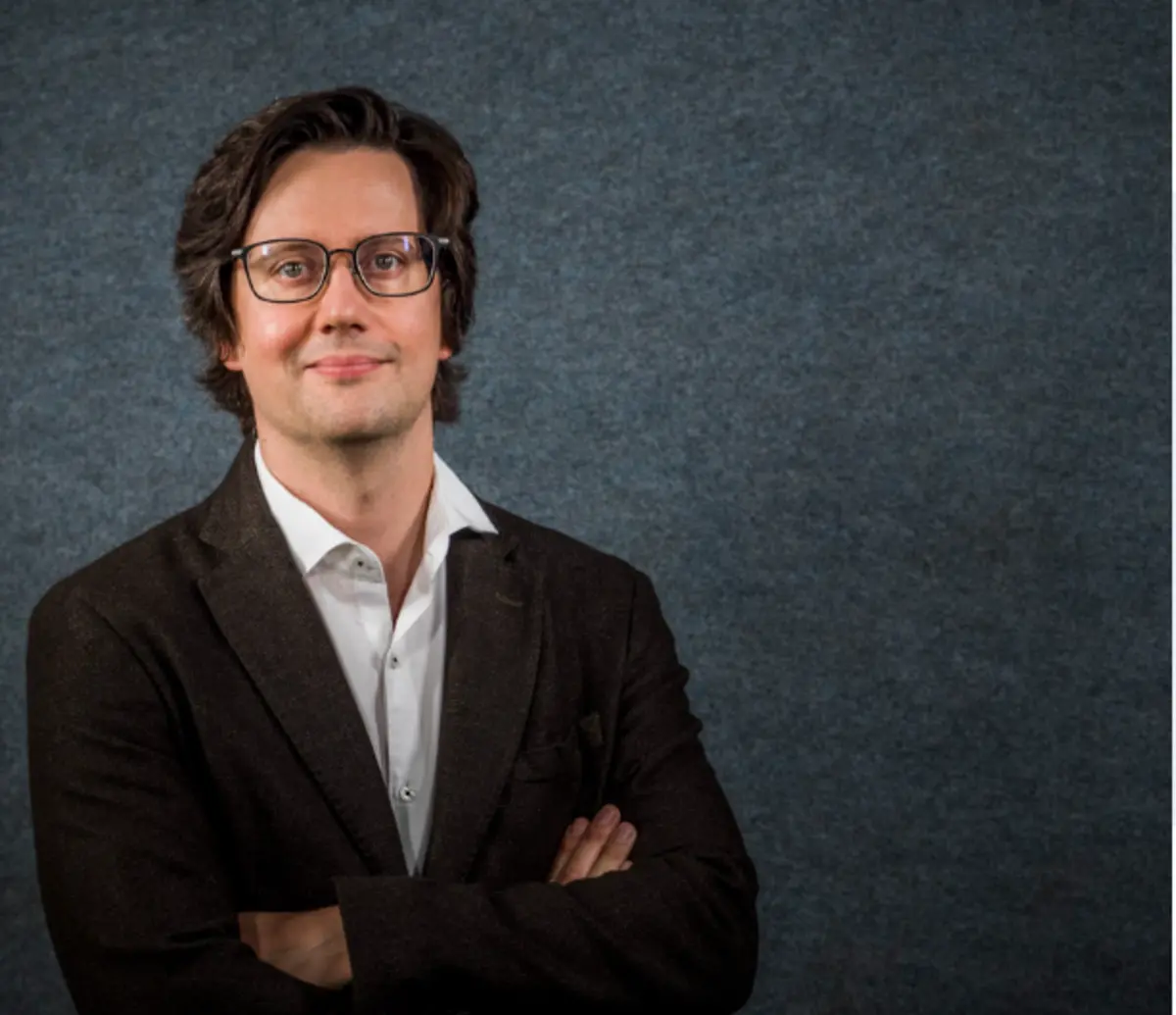 Imagem de contexto do artigo Um "tutor de IA" para abdicarem do próprio entendimento