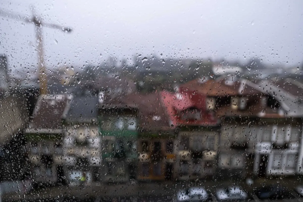 A menos de 15 dias do fim de ano, só 24% dos 80 mil pedidos foram analisados