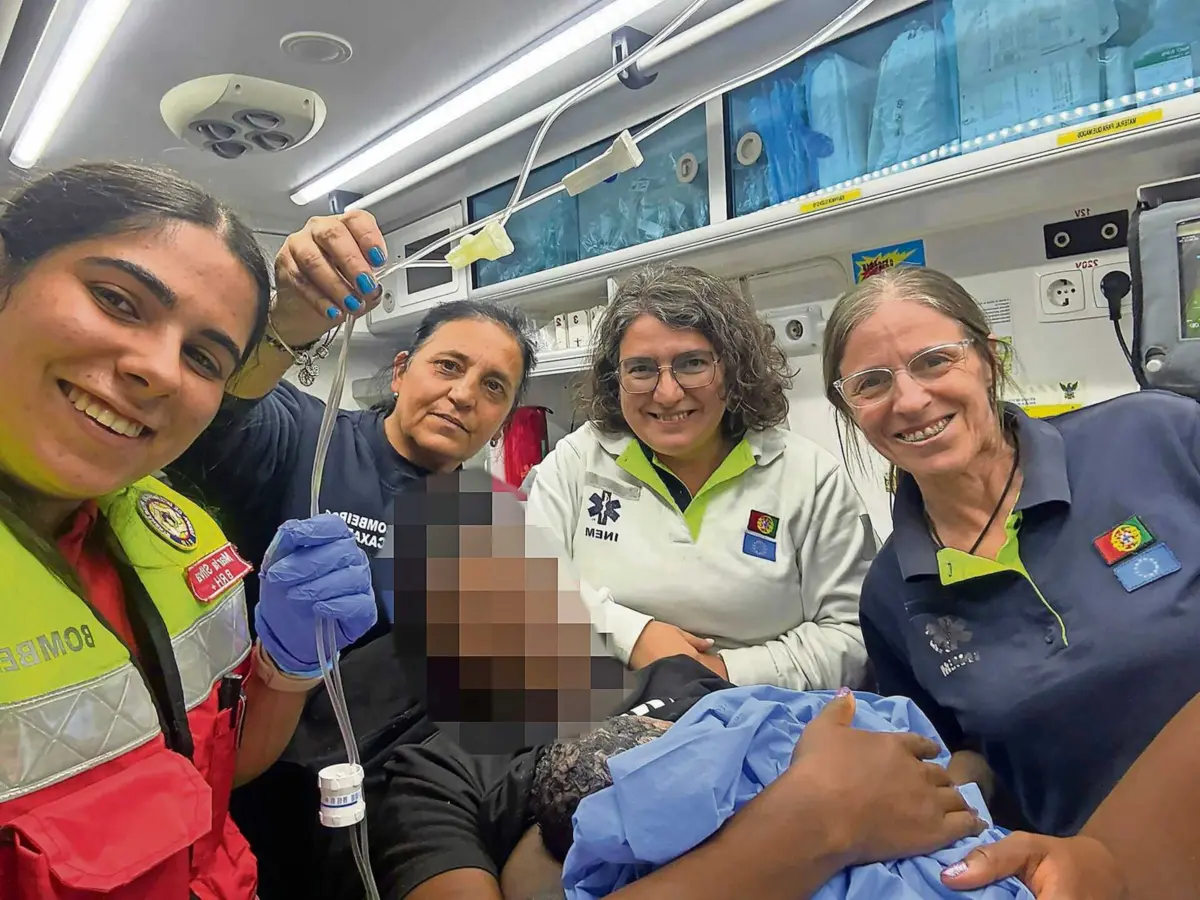 Grávida em trabalho de parto ia ao encontro da VMER de Santarém