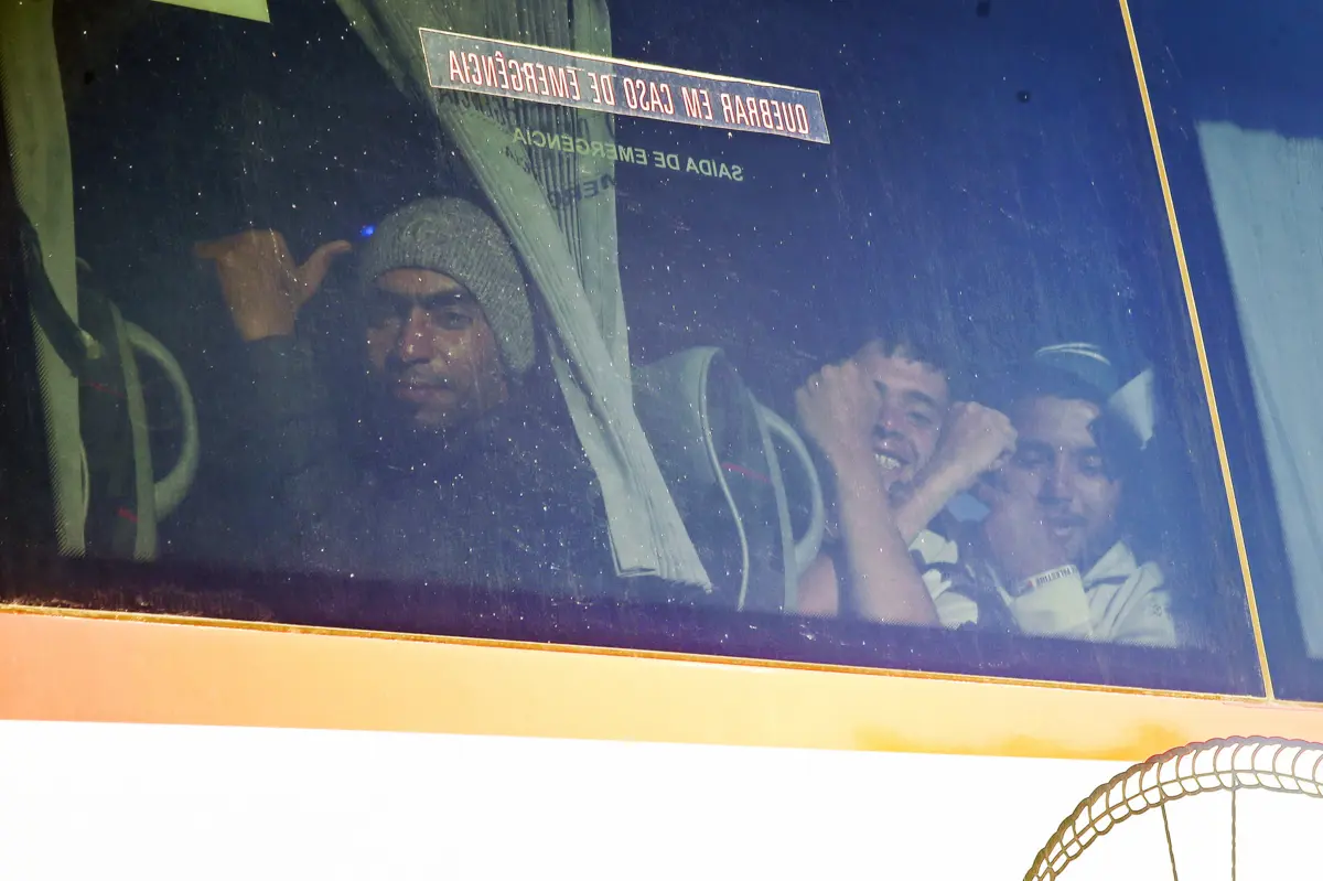 Imagem de contexto do artigo Revista de Imprensa: Centros cheios levam PSP a procurar alternativas para alojar migrantes