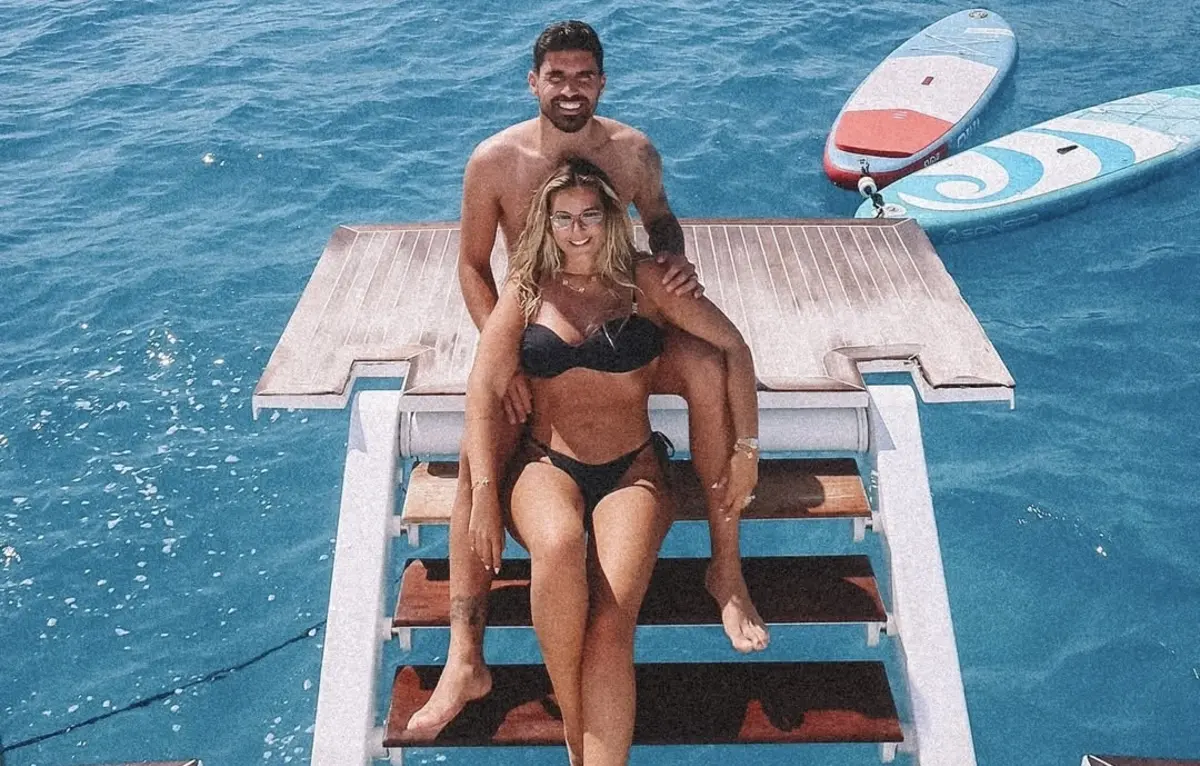 Rúben Neves e Débora Lourenço valorizam momentos a dois