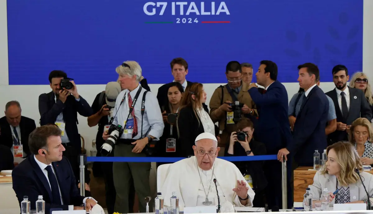 Cimeir do G7 decorre em Itália e tem a presença do Papa Francisco