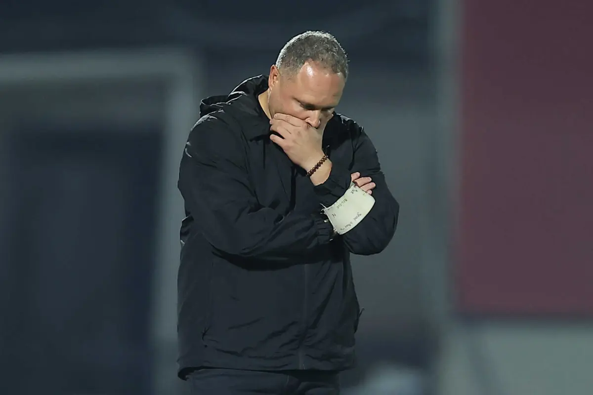 Vítor Campelos realizou 12 partidas no AVS e venceu três