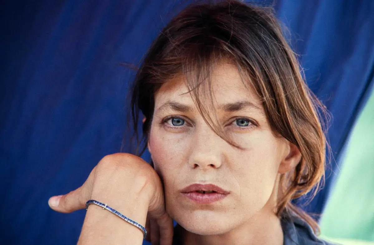 Jane Birkin fotografada em 1985
