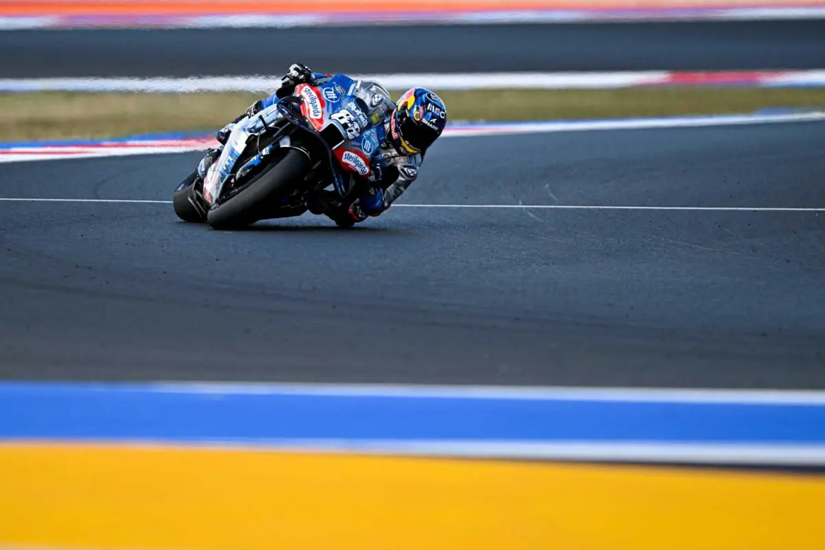 Miguel Oliveira terá de disputar a Q2 no sábado