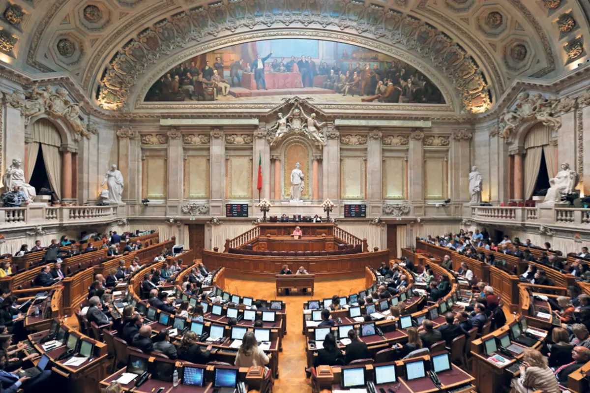 PS quer ouvir autarcas na Assembleia da República