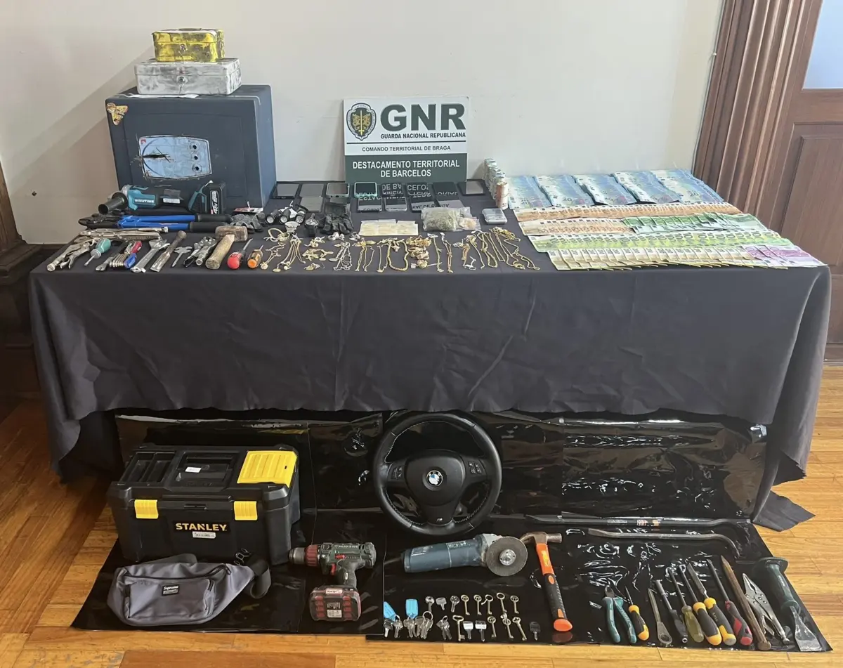 Material apreendido pela GNR
