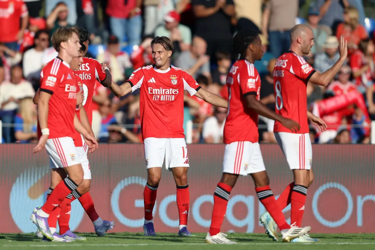 Águias seguem invictas no campeonato