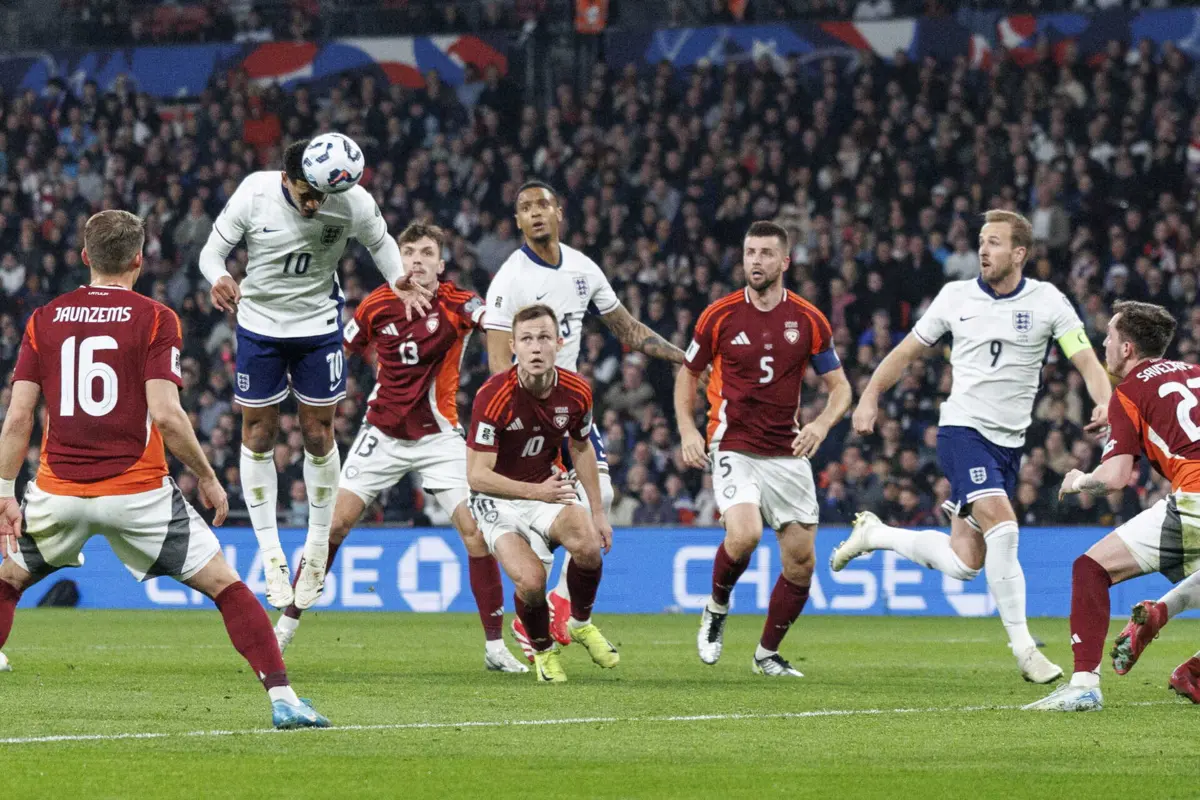 Jude Bellingham não marcou, mas a Inglaterra ganhou sem problema à Letónia