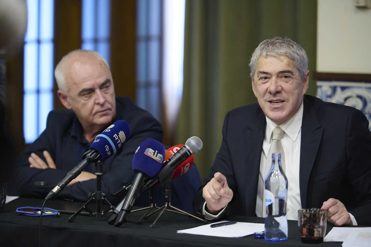 José Sócrates responde por 22 crimes