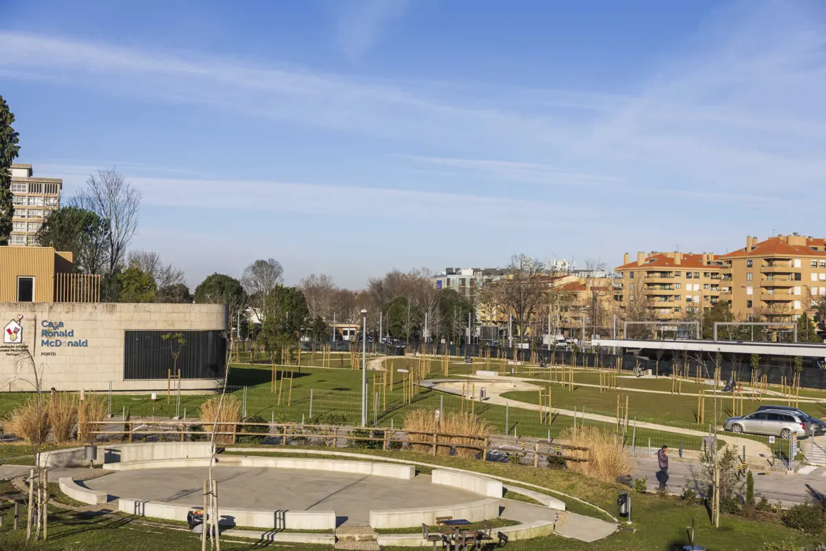 Jardins do Hospital de S. João terão percurso com cerca de dois quilómetros