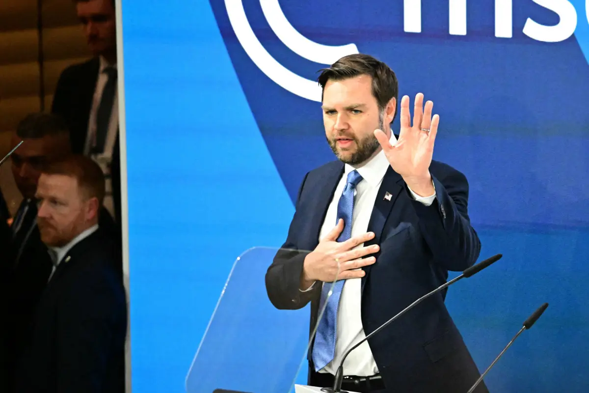 O porta-voz do chanceler Olaf Scholz advertiu contra a “ingerência” dos líderes norte-americanos nos assuntos internos da Alemanha