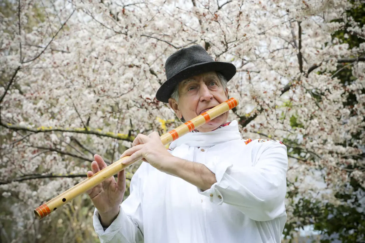 Rão Kyao no Jardim da Quinta da Alagoa, em Carcavelos