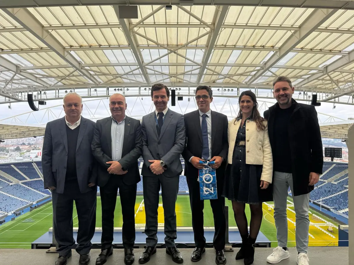 André Villas-Boas, presidente do F. C. Porto, recebeu comitiva da Federação Portuguesa de Atletismo