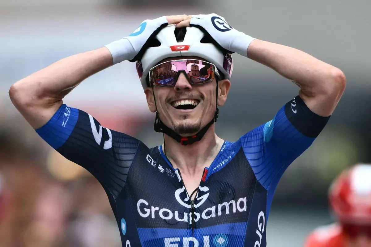 A felicidade de David Gaudu no final da etapa