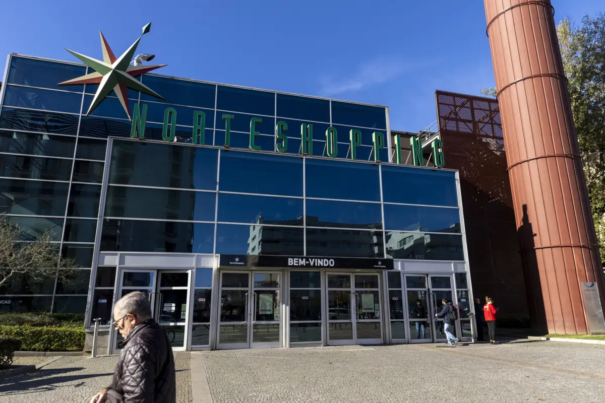 Incidente aconteceu durante a apresentação de um livro da autora Mariana Jones, sobre o empresário Rui Nabeiro, na Fnac do NorteShopping