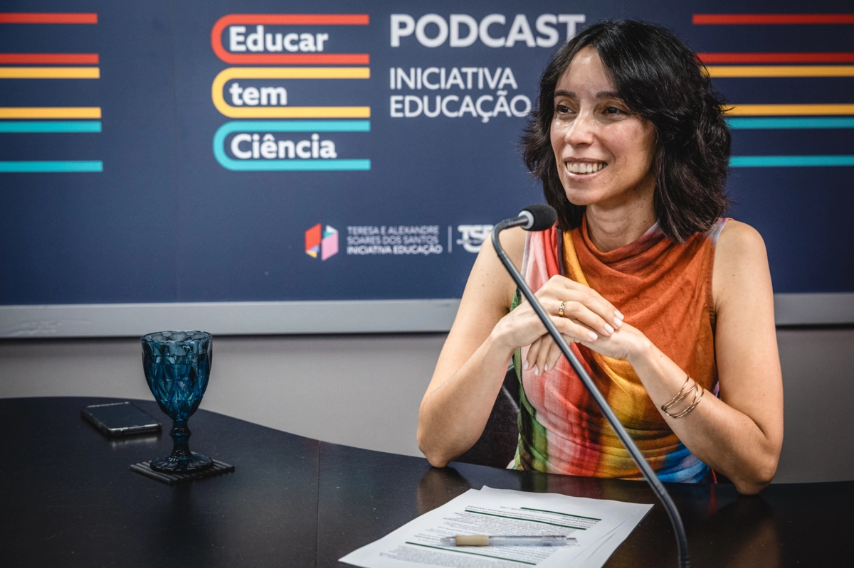Lisboa, 08/10/2025 - Entrevista com a professora da Universidade Lusófona, Célia Oliveira, durante a gravação do podcast "Educar tem ciência".
(Líbia Florentino/Global Imagens)