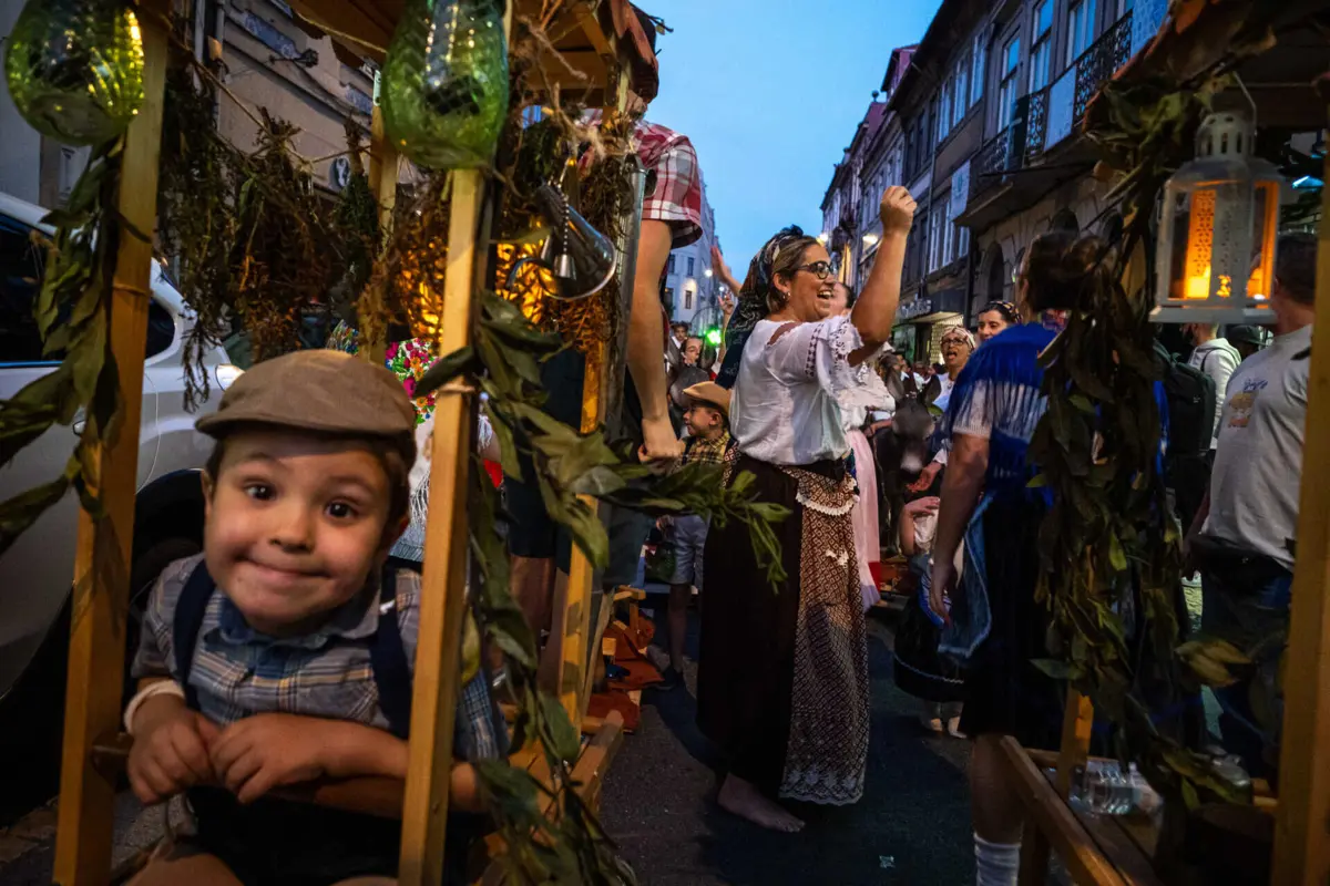Imagem de contexto do artigo Freguesia do Bonfim venceu as Rusgas do Porto