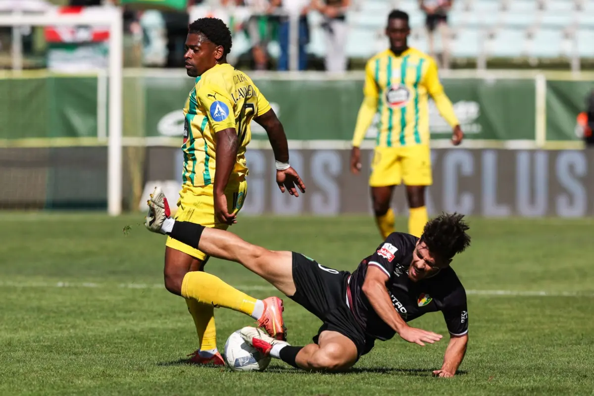 Tondela e Estrela anularam-se