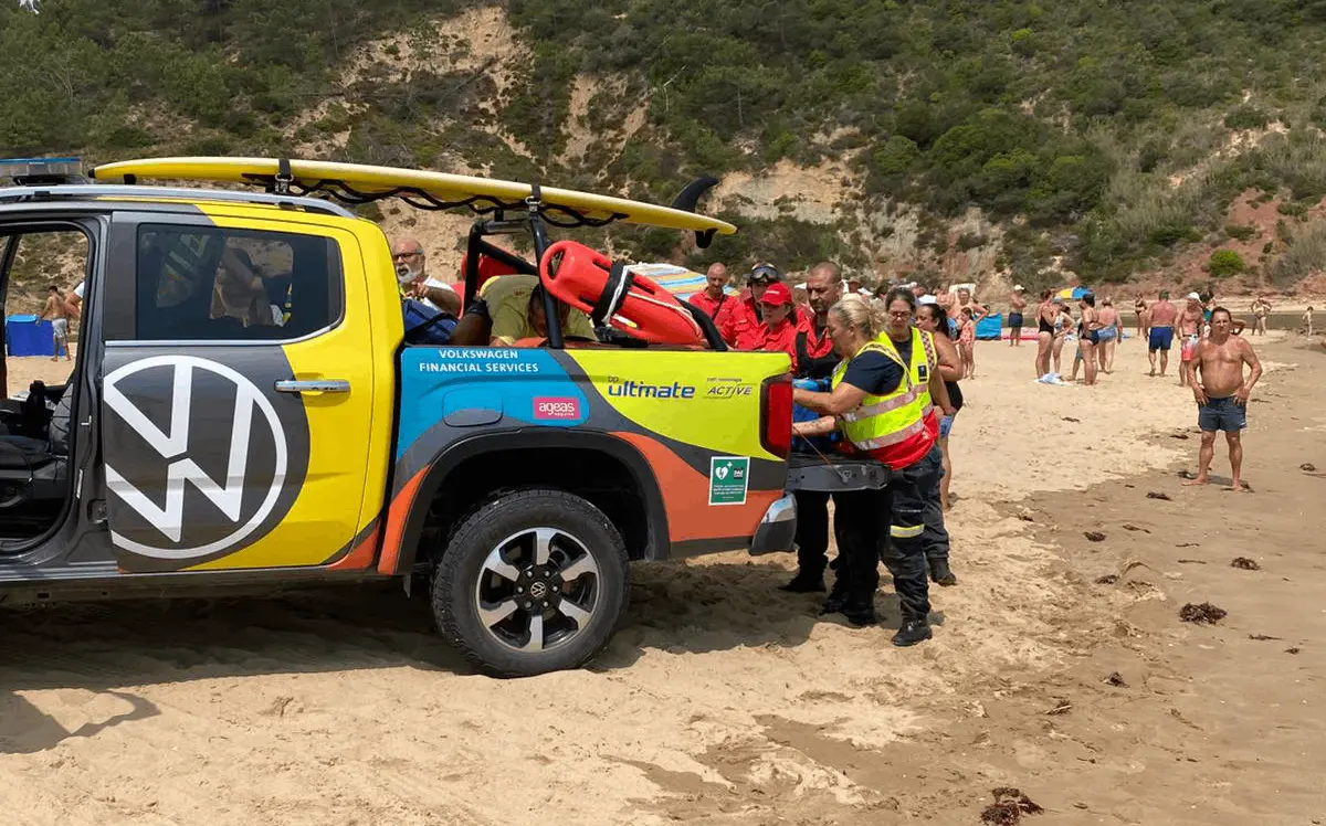 Apesar das manobras de reanimação, o óbito acabou por ser declarado no local