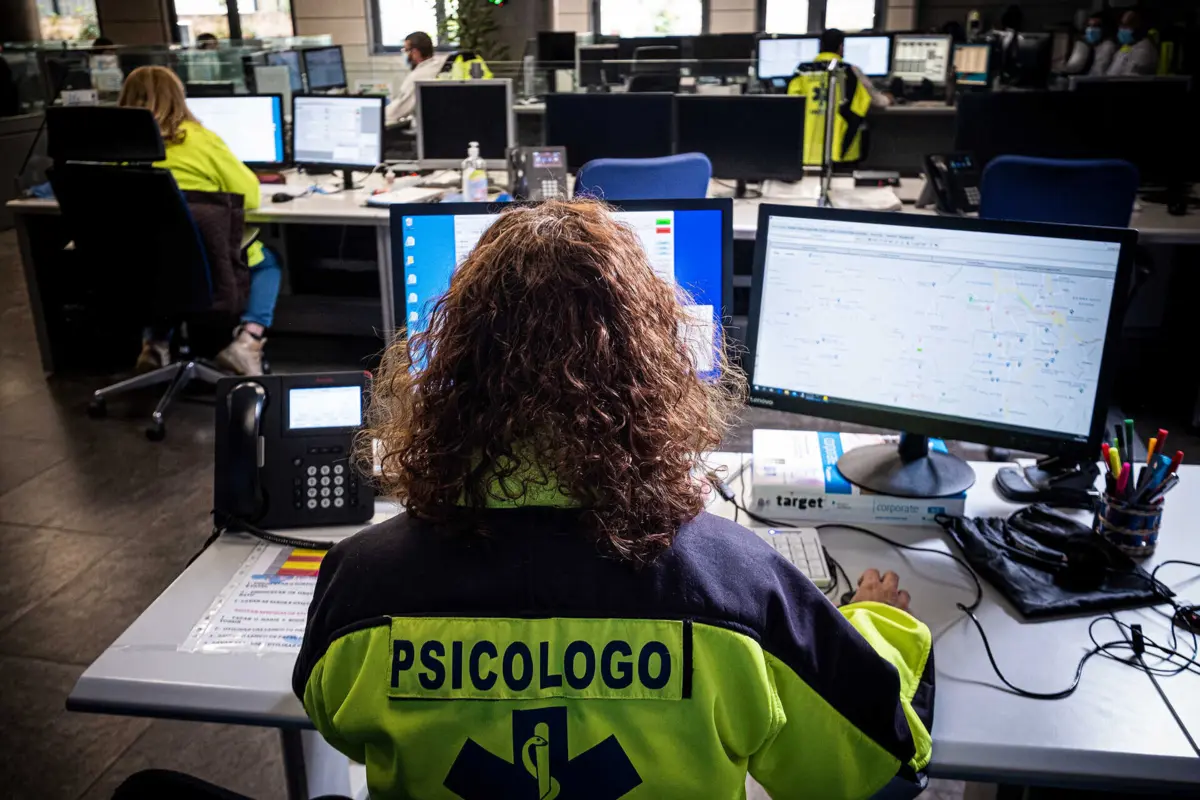 Imagem de contexto do artigo Centro de apoio psicológico do INEM atendeu mais de 4800 chamadas este ano