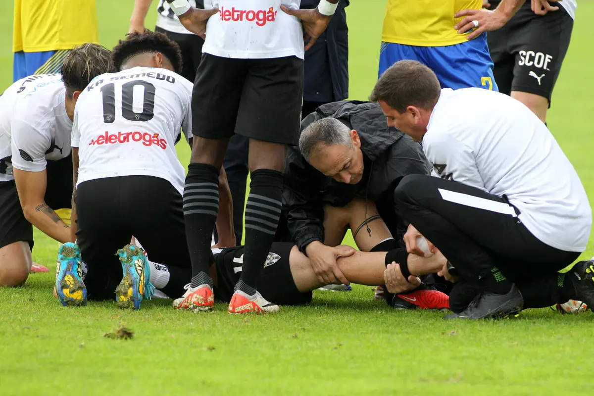 Imagem de contexto do artigo Sobrecarga no futebol aumenta incidência de roturas ligamentares