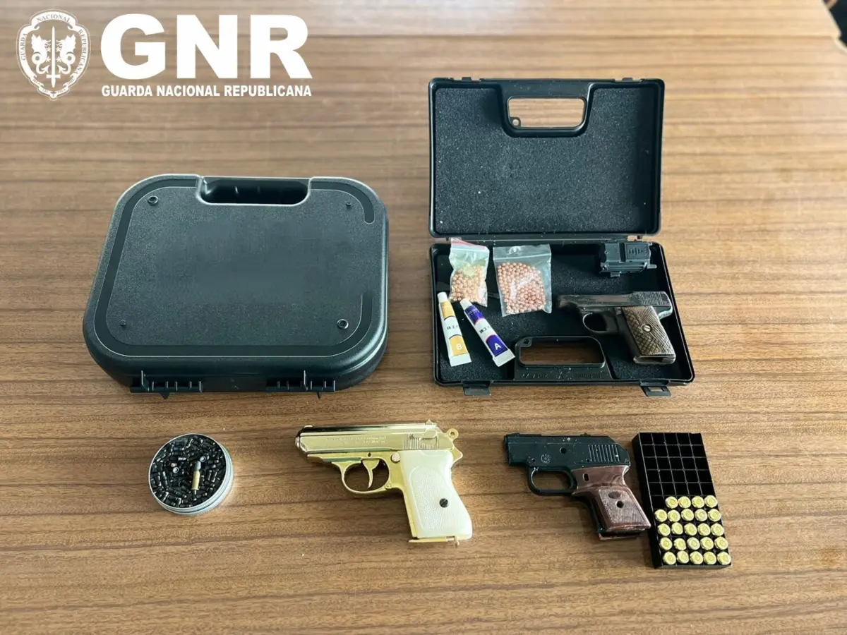 GNR constituiu um homem arguido por violência doméstica e apreendeu-lhe armas e munições