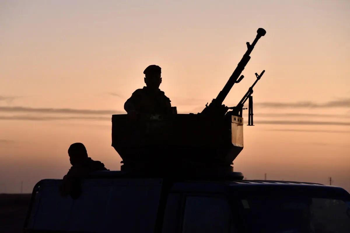 Mulher vendeu pessoas para o Estado Islâmico e molestou um bebé de um mês